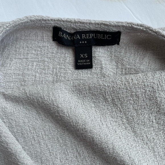 Banana Republic Top Flutter Sleeve Pullover Textured Blouse Size XS - Picture 5 of 9
